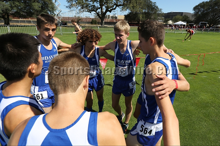 2014StanfordSeededBoys-556.JPG - Seeded boys race at the Stanford Invitational, September 27, Stanford Golf Course, Stanford, California.